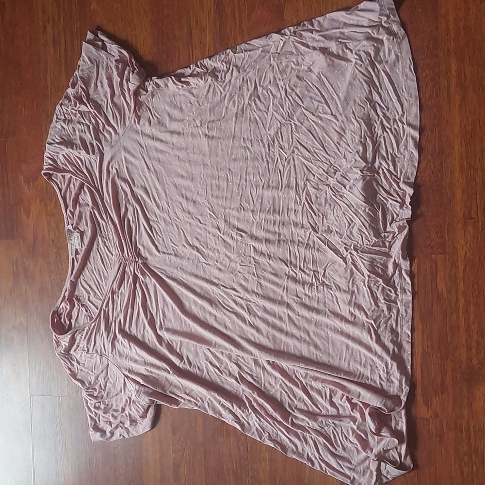 ✨️3/10$✨️Polka dot tee